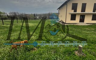 Teren intravilan de vânzare la ieșire din Petresti - Poză 3