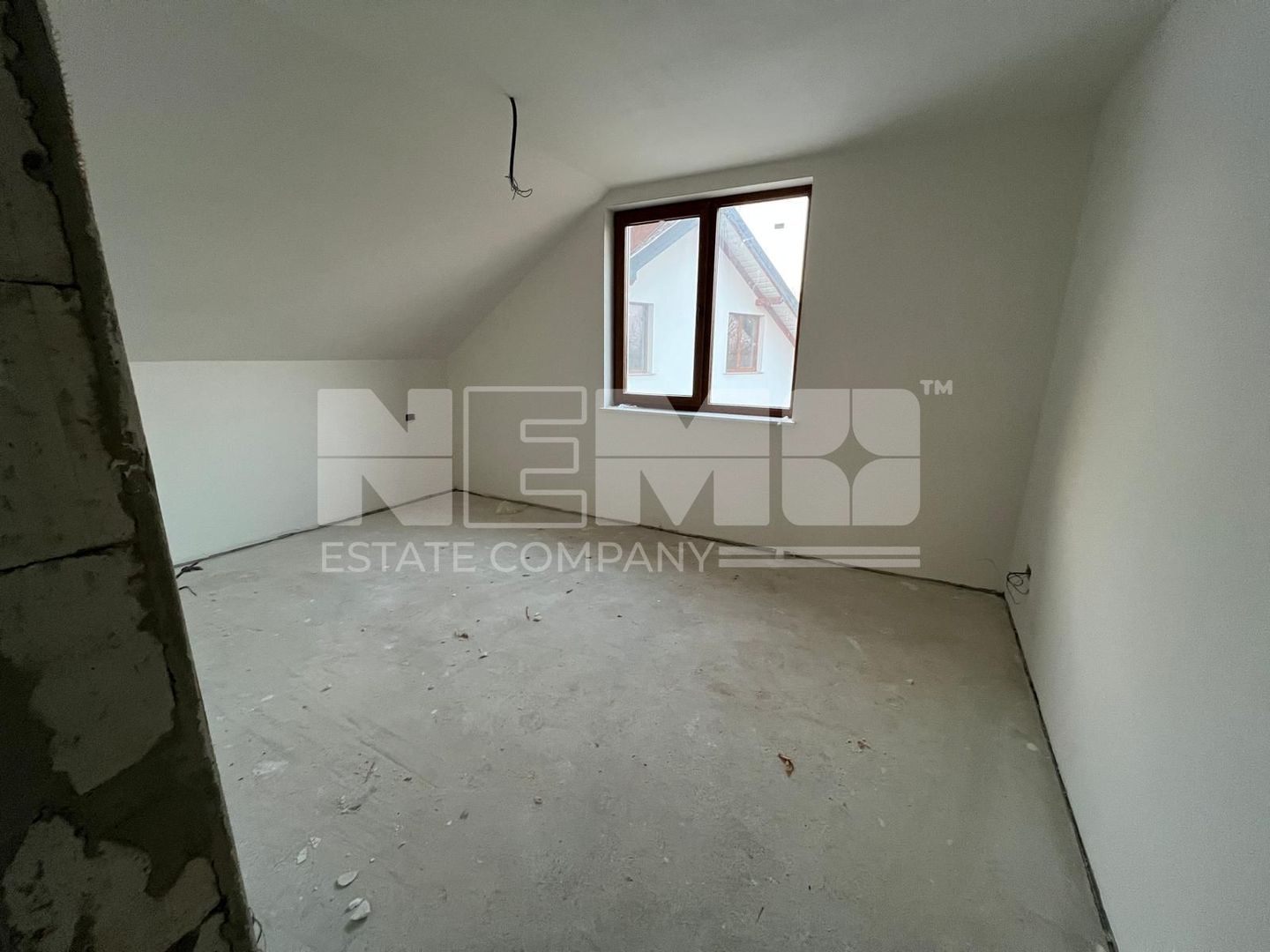 Case Semifinisate | Cu Garaj și curte - Poză 7