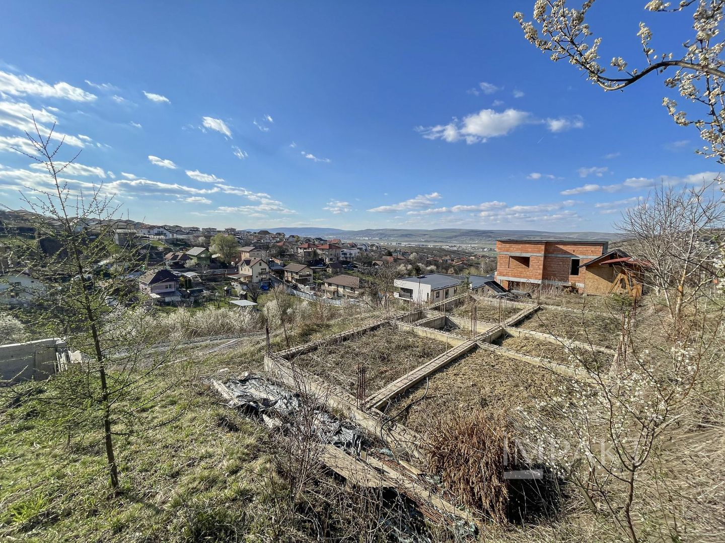 Teren cu autorizatie pentru constructie casa/duplex in Dezmir! - Poză 2