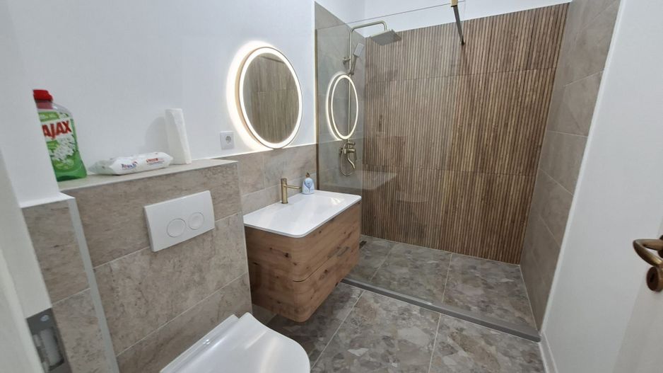 Apartament premimum 80 mp utili etaj 1 parcare terasa boxa in Selimbar - Poză 6