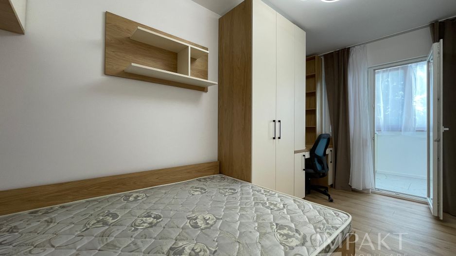 Apartament cu patru camere spre vanzare in cartierul Manastur! - Poză 11