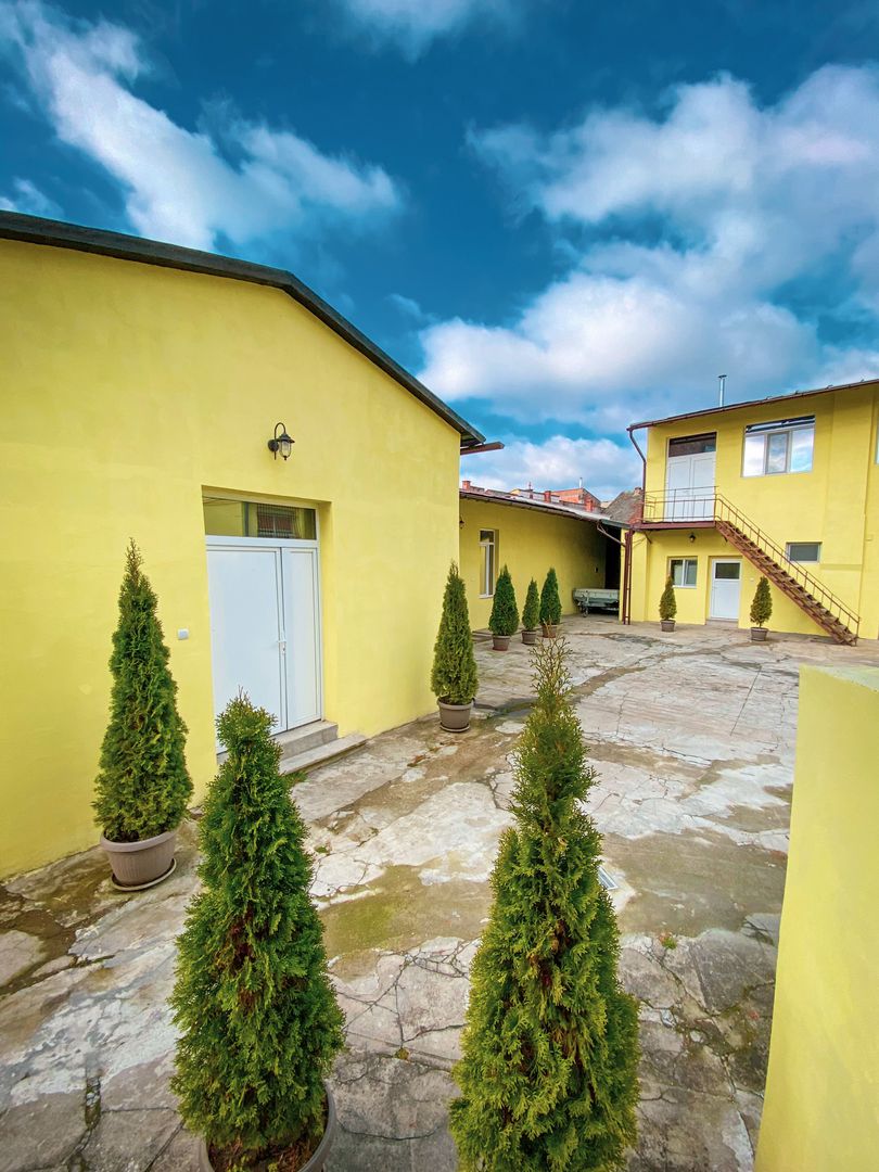 Cladire cu multiple spatii comerciale | P-ta Maria - Sinaia | 1425 MP - Poză 18