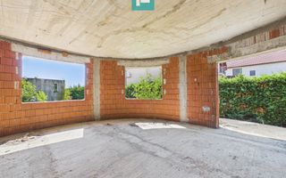 Vilă pe 3 niveluri și garaj 168mp în Zimandu Nou - Poză 2