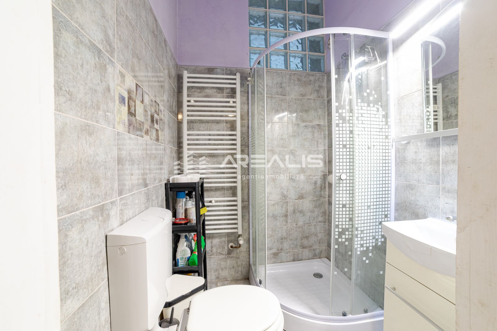 Central, spațios și versatil – Apartament cu 4 camere - Poză 11