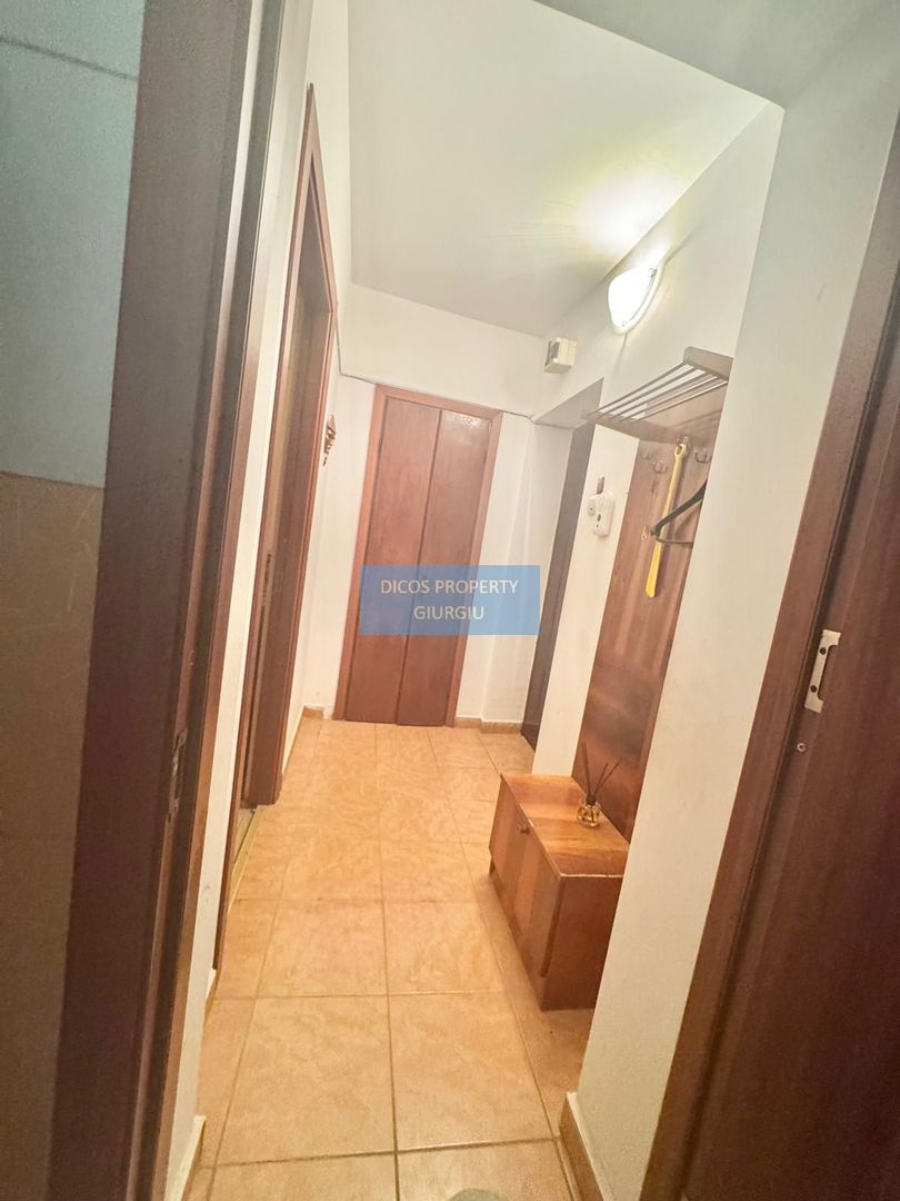 Apartament 2 camere, central, parter – Giurgiu - Poză 4