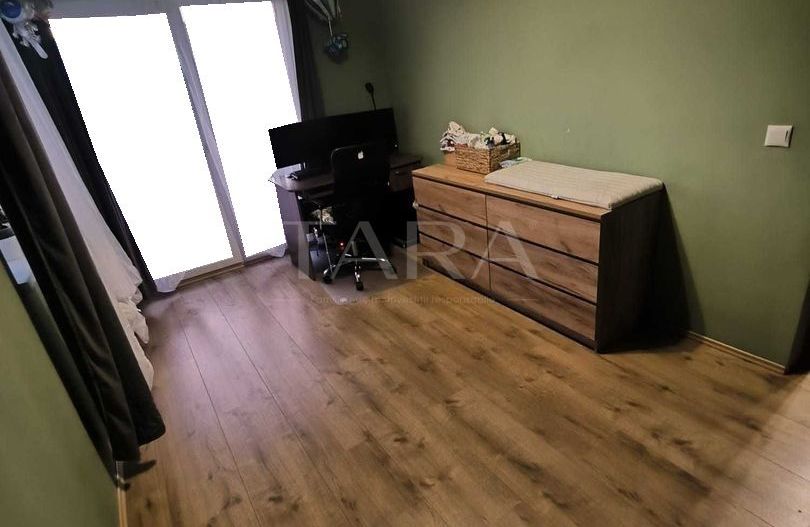 3 camere spațioase cu parcare, într-o zonă liniștită din Florești. - Poză 6