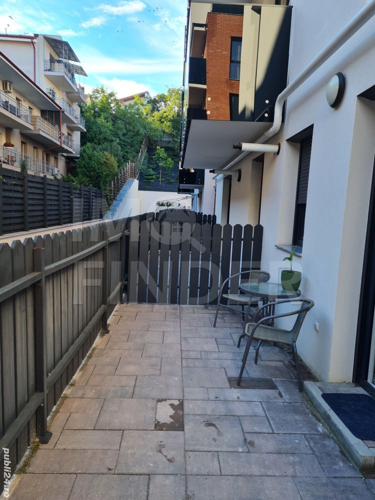 Apartament de Lux cu Gradina si Parcare zona Centrala - Poză 6