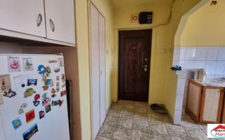 BRASADAS vinde ap 2 cam + balcon etaj 4/4 Solidaritatii. - Poză 10