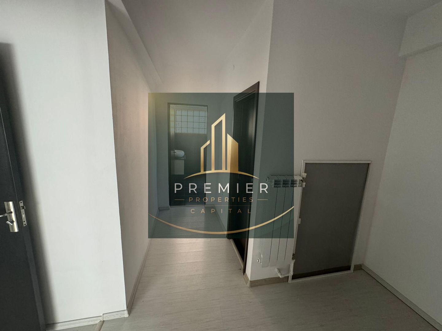 Oportunitate investitie cladire birouri proprie centrala pe fiecare etaj - Poză 16