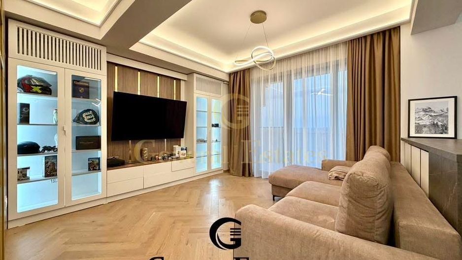 Apartament Premium în Copou, cu terasă și vedere panoramică - Poză 2