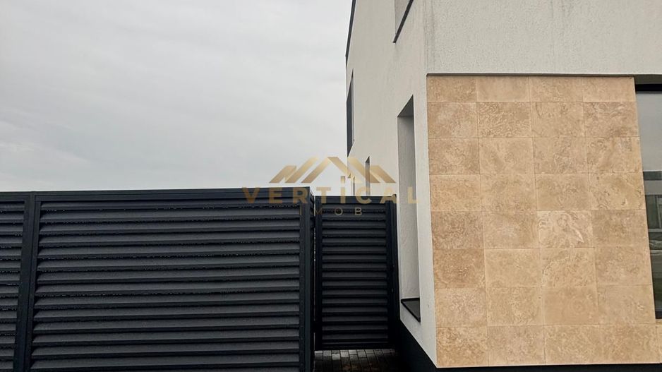 Locuință P+E modernă, 3 băi, teren generos de 323 mp - Poză 18