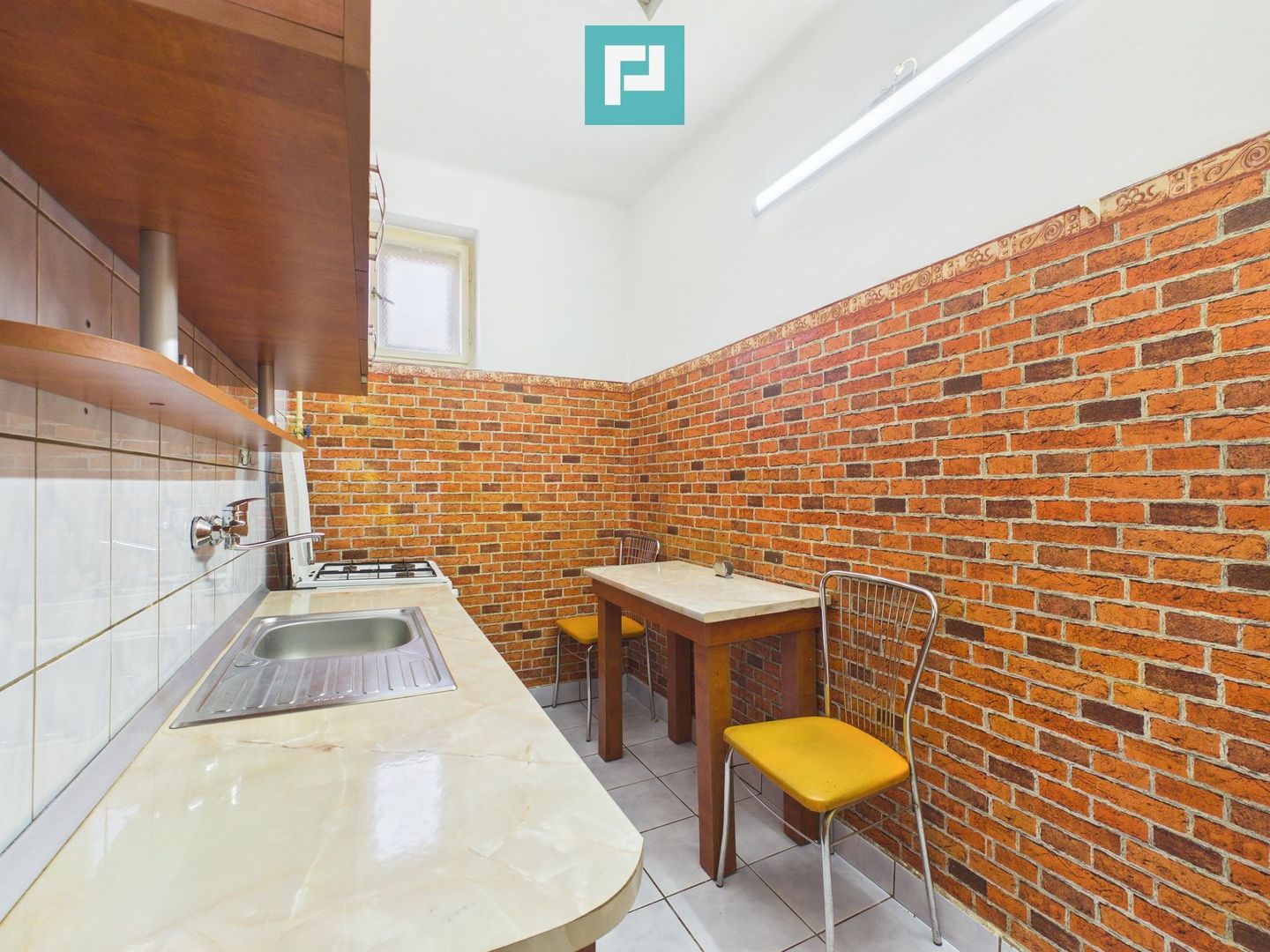 Casă cu 3 camere și teren generos în Battonya - Poză 14