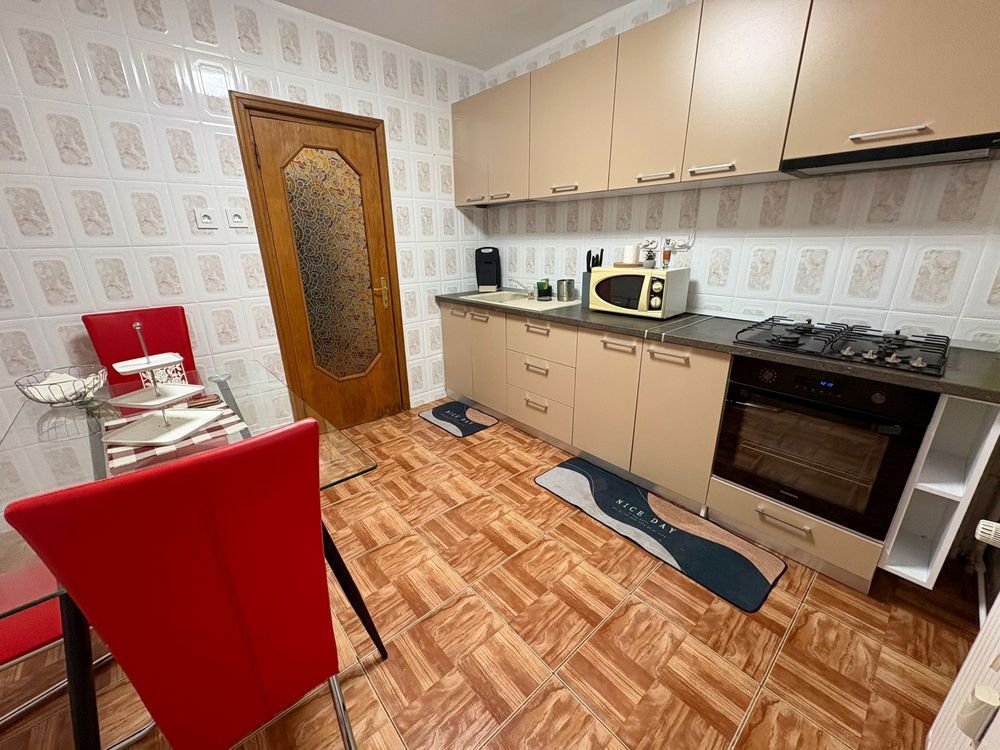 3 camere modern, proaspăt renovat, stradal Calea Vitan - Poză 4