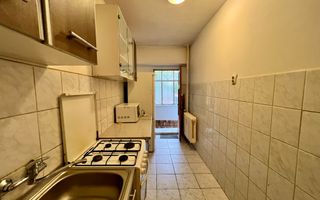 OPORTUNITATE, 1 camera, decomandat, 42mp, balcon, zona Big Belly - Poză 4