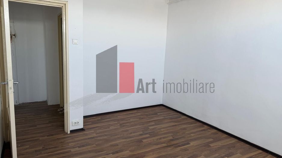 apartament 2 camere Drumul Taberei - Poză 2