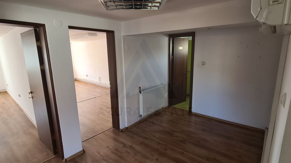 Spațiu birouri 68 mp utili 4 camere hol acces si balcon Bvd Victoriei - Poză 5