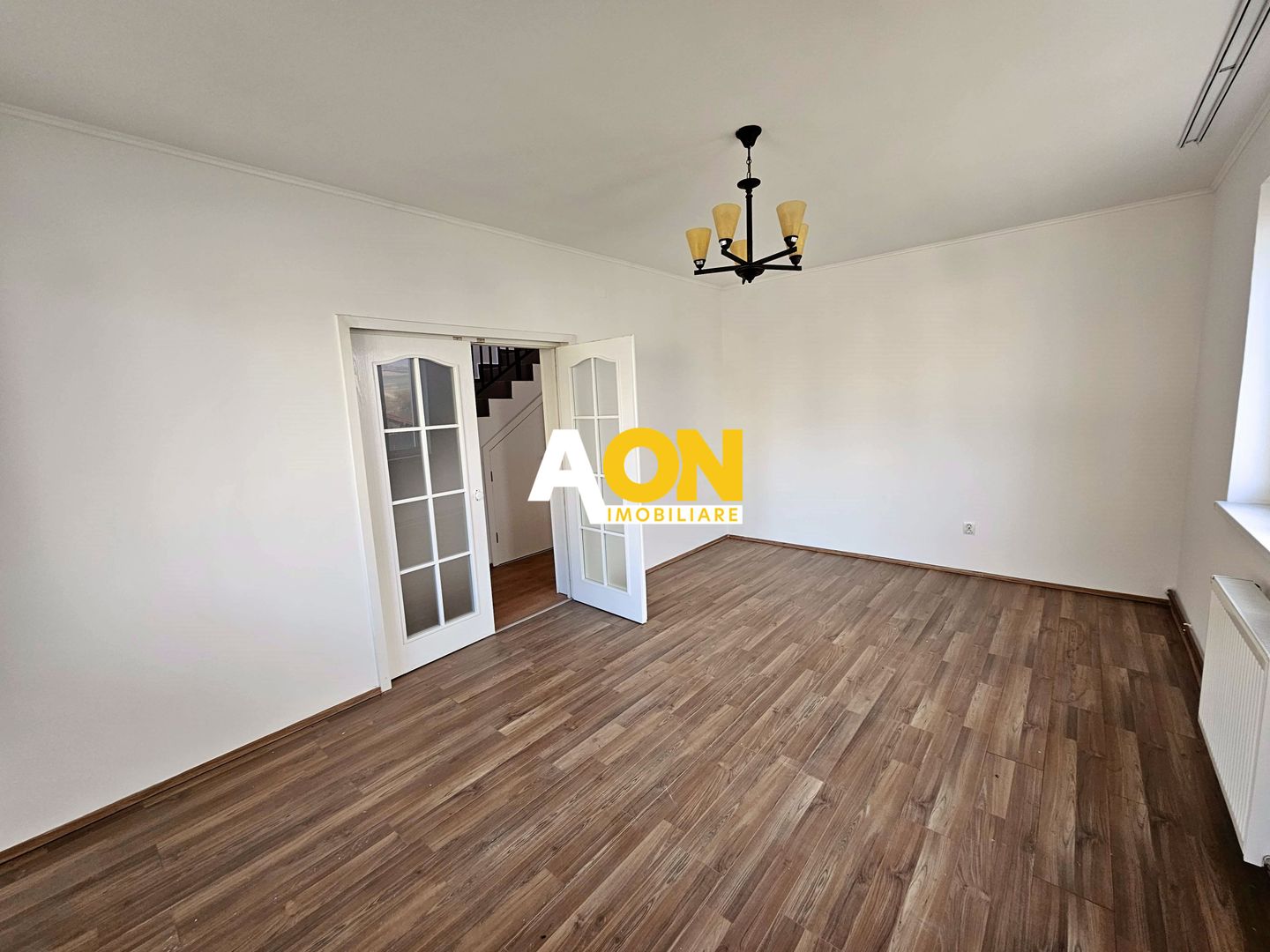 De vanzare casa 3 camere, 802mp teren, Cetate - Poză 5