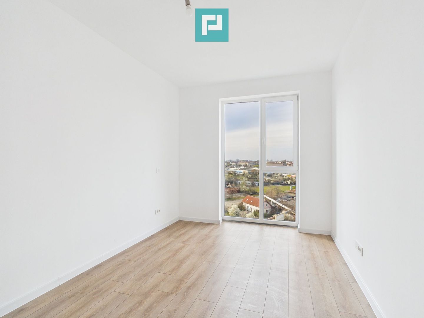 3 camere PREMIUM, terasă 22 mp, etaj 8 - Poză 2