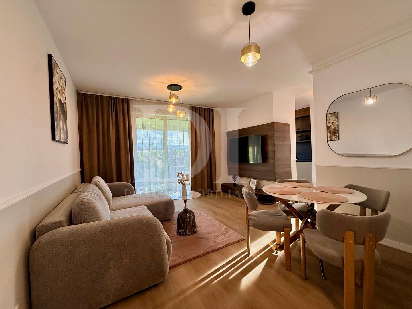 Apartament a cheie / trei camere / Zona Tineretului - Poză 1