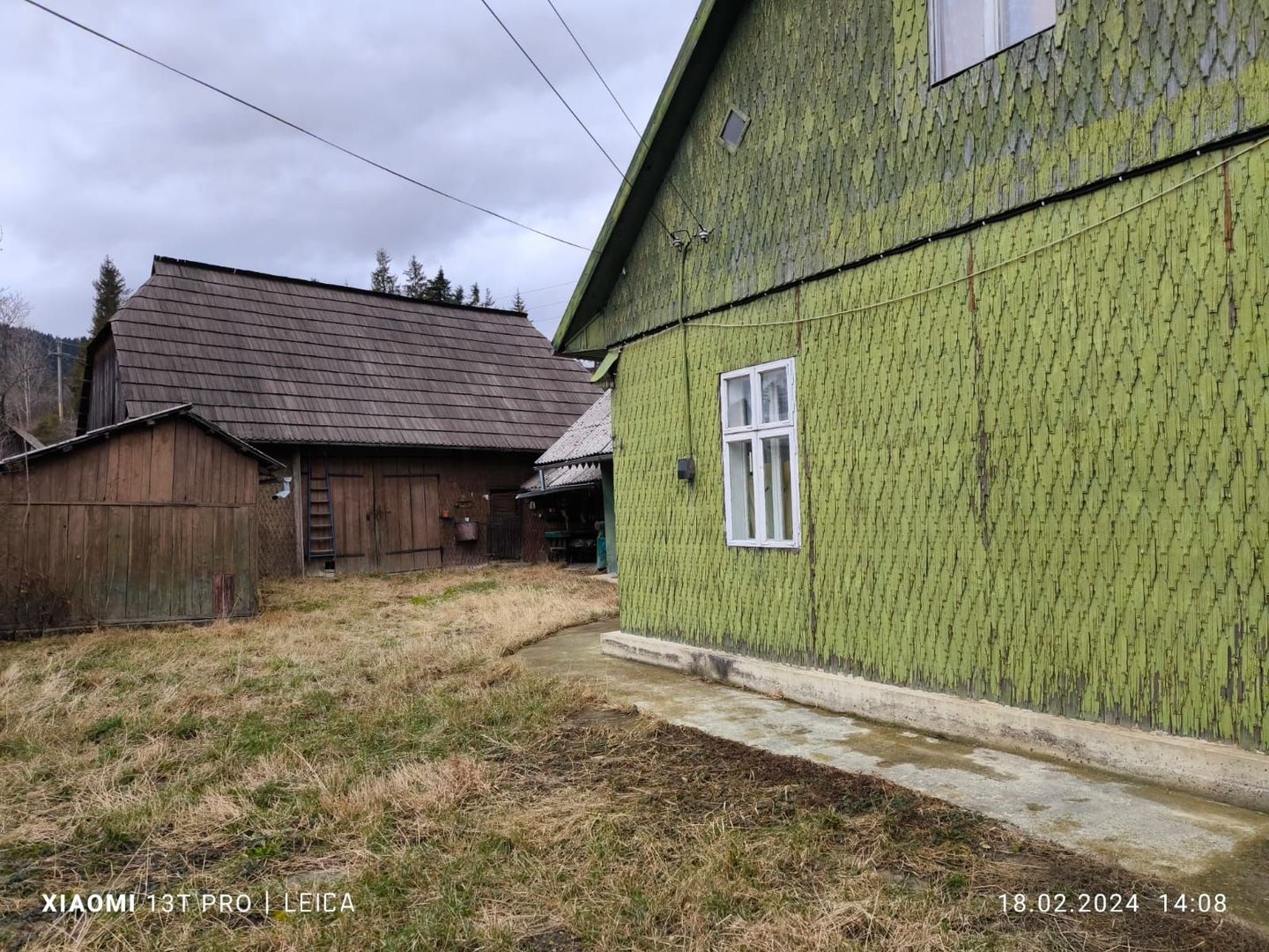 CASA DE VANZARE + ANEXE 2500 MP / PUTNA - Poză 9