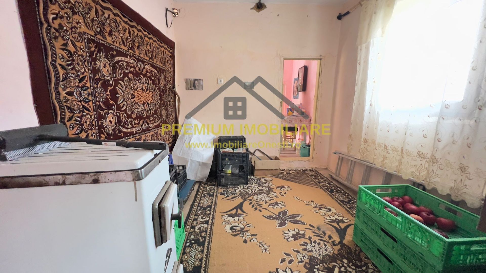 Casă de vânzare în Târgu Ocna - Poză 4