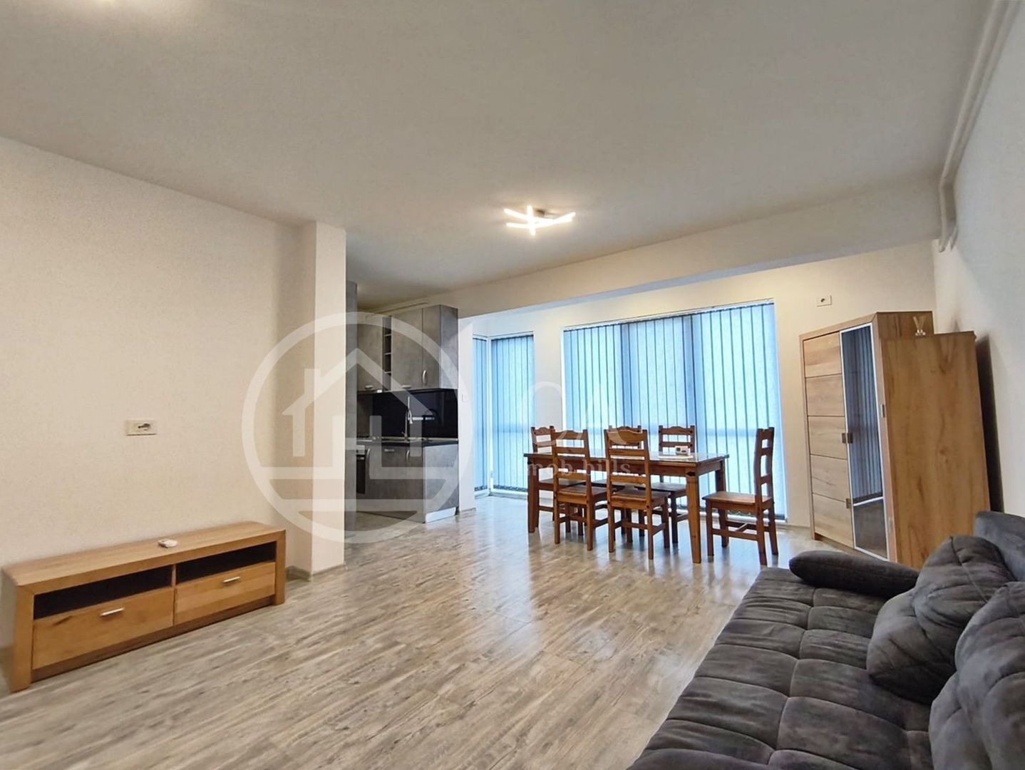 Apartament de vânzare cu 3 camere în Santandrei, Bihor - Poză 3
