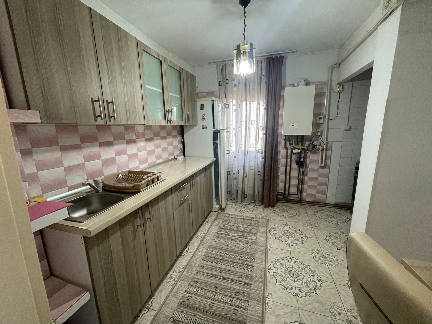 Soarelui-Gen. 30 | 3 camere | Centrala proprie | 2 balcoane - Poză 2