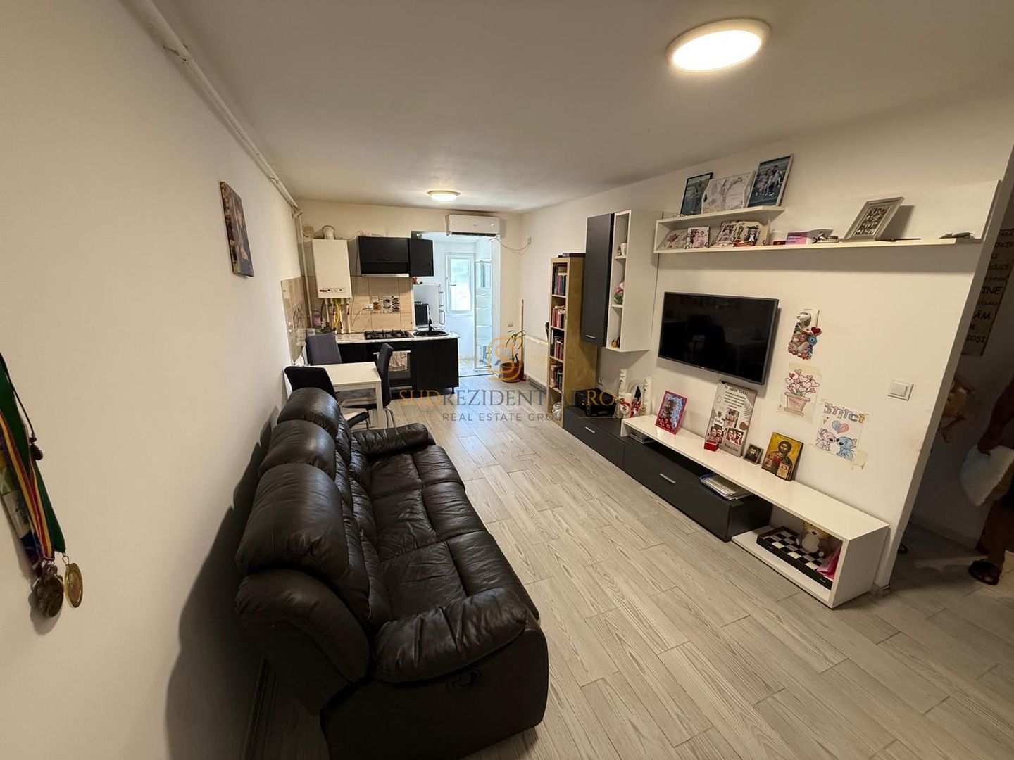 Apartament modern 2 camere - Aparatorii Patriei, Sector 4, Comision 0 - Poză 2