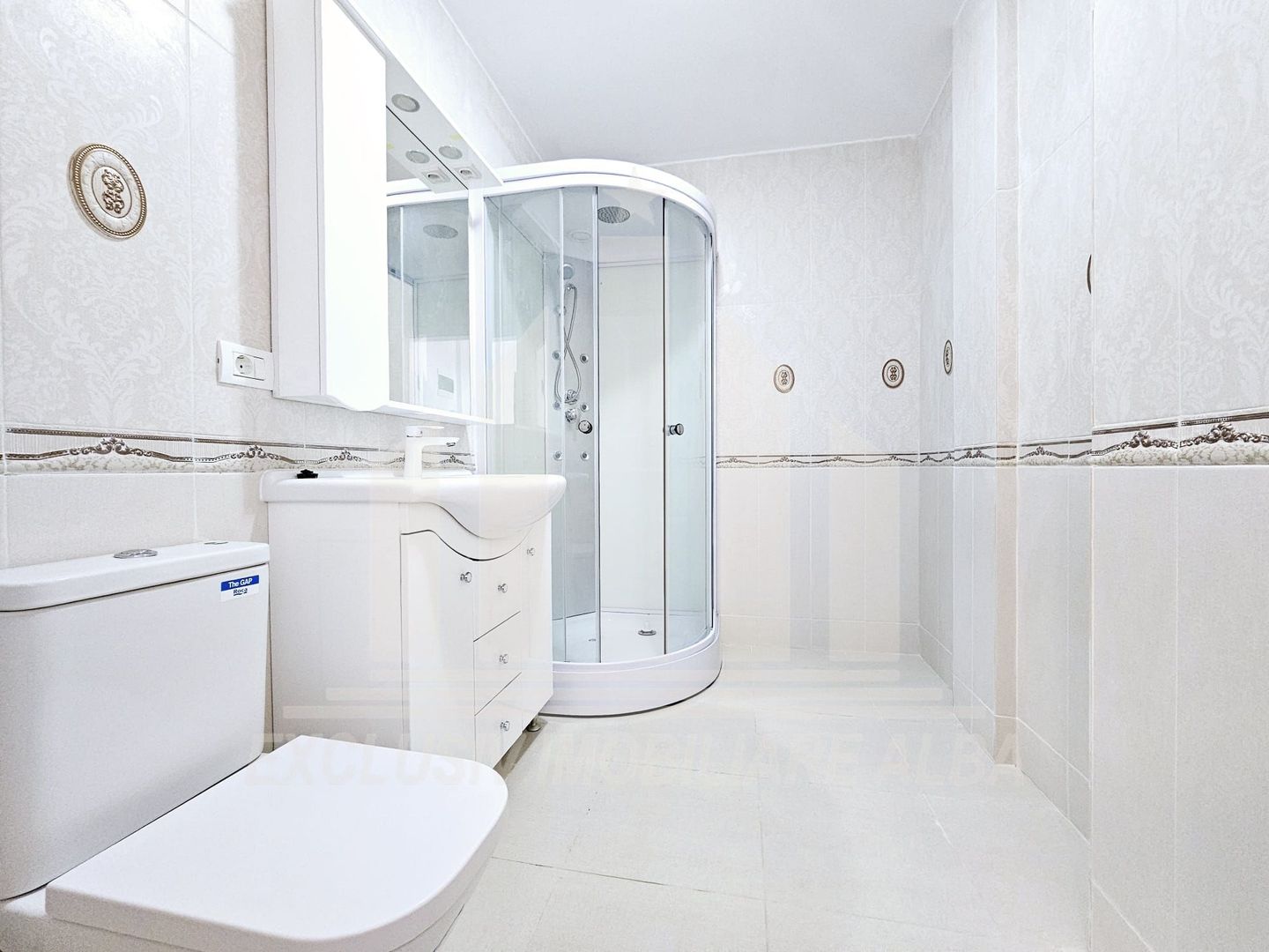 Apartament cu 2 camere de vanzare, Cetate - Poză 3
