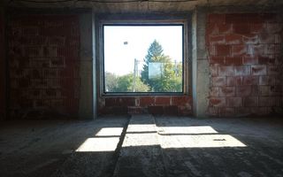 Aproape de oraș! Vânzare casă cu 5 camere în Ulmi! - Poză 15