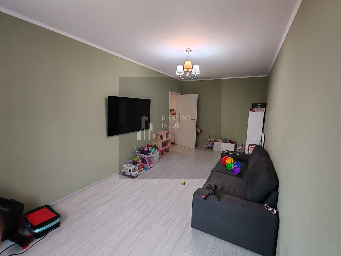 Apartament 3 camere,Metalurgiei/Drumul Binelui,parcare,mobilat-utilat - Poză 2