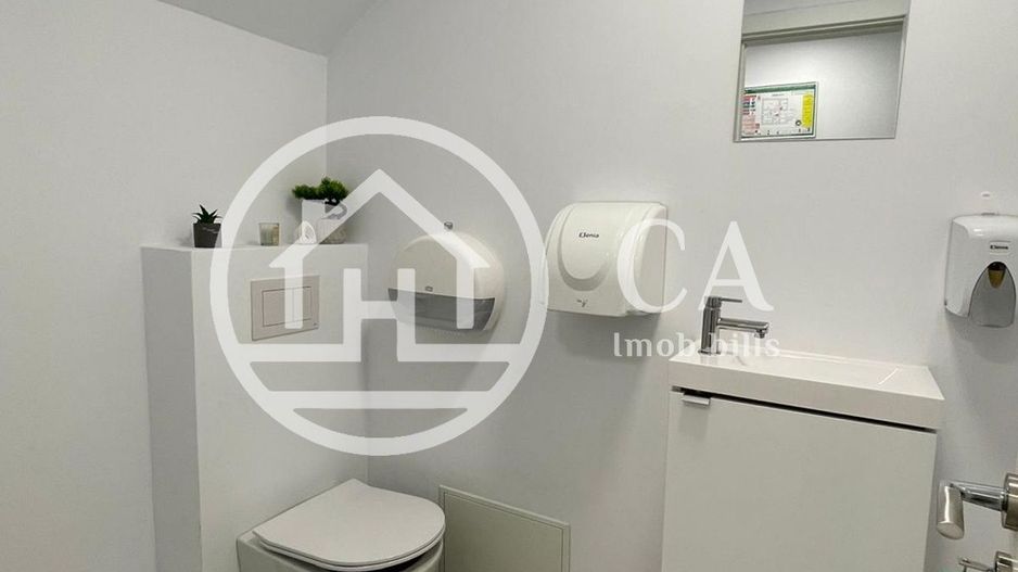 Spațiu comercial de închiriat in zona Ultracentrală, Oradea - Poză 12