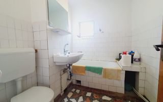 Apartament cu 3 camere decomandate, Cetate - zona Liceului Sportiv - Poză 8