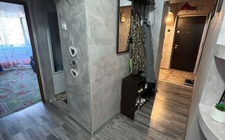 3 CAMERE DECOMANDAT--2 BAI--ETAJ INTERMEDIAR--RENOVAT--MOBILAT+UTILAT - Poză 7