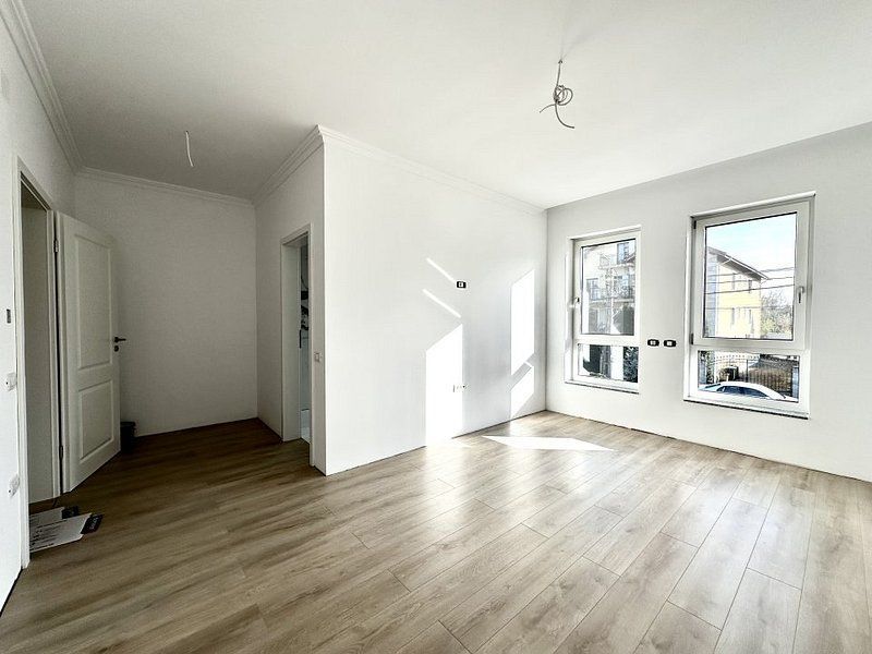 Casa lângă Iulius Town - zona Lipovei - Poză 1