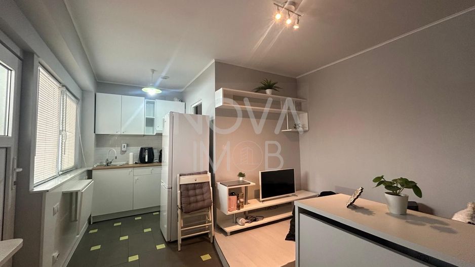 Apartament 1 camera de inchiriat, Zona Centrala - Poză 3