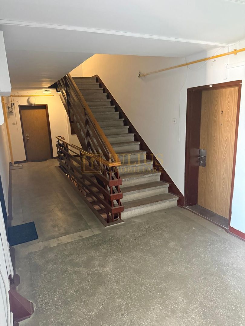 Recent renovat| 2 camere| garaj, et.2| lift| balcon 12 mp. - Poză 26