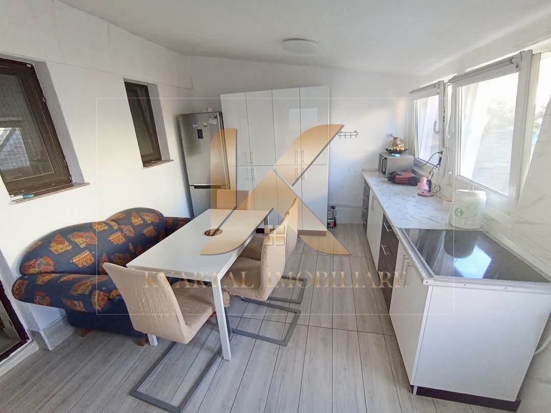 Casă la cheie la preț de apartament , 200mp Teren, garaj . Bujac! - Poză 8