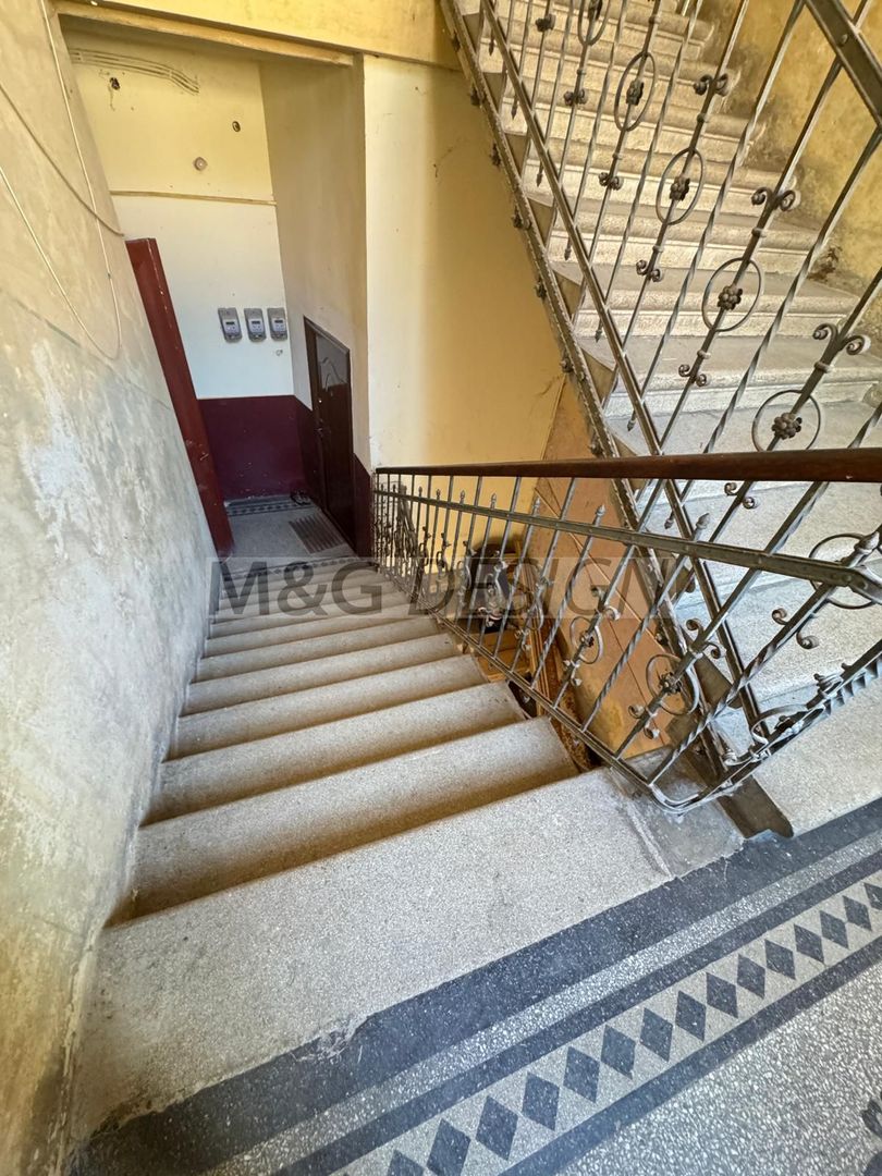 Apart cladire istorica Sinaia etaj 1 cu centrala - Poză 10