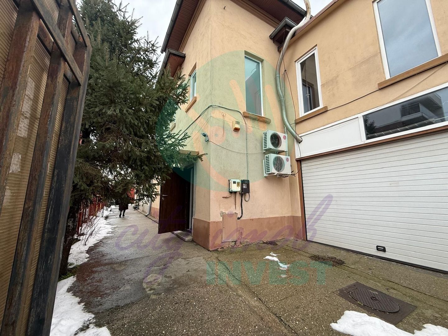 Imobil mixt renovat 184 mp | Locuință / birou / showroom | Zonă centrală Carol - Poză 1