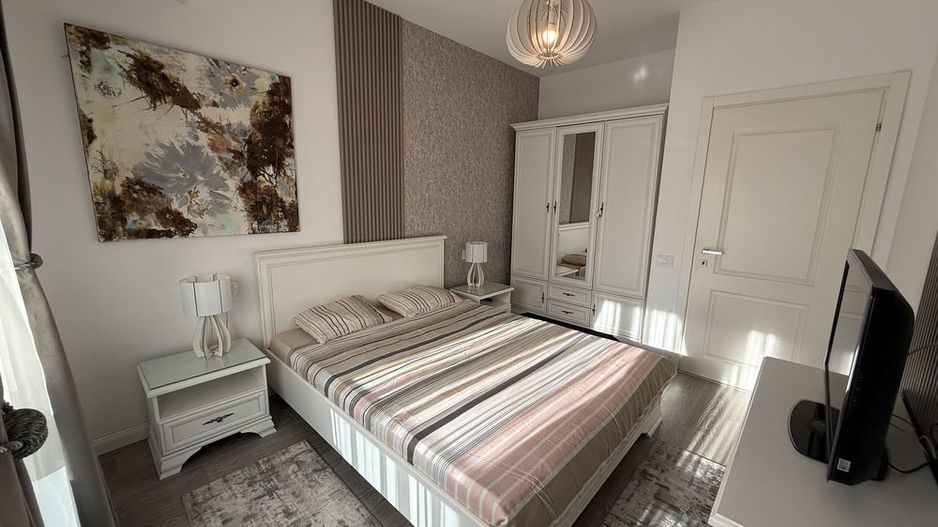 Inchiriere apartament 2 camere in zona Pipera, loc de parcare inclus - Poză 2