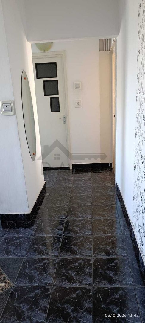 Apartament 2 camere zona Pandurilor + garaj construit cu autorizatie - Poză 3
