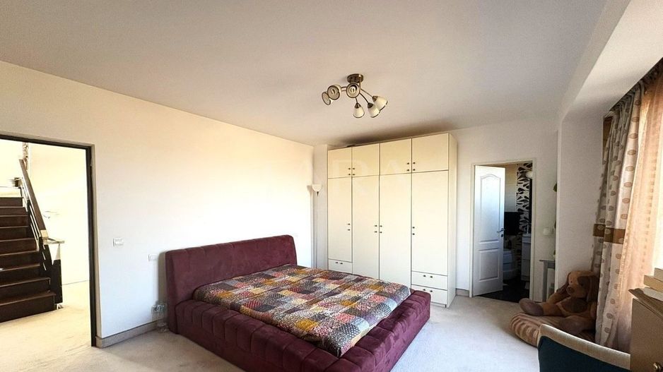 Casă modernă cu panoramă și spații generoase – zona Europa - Poză 9