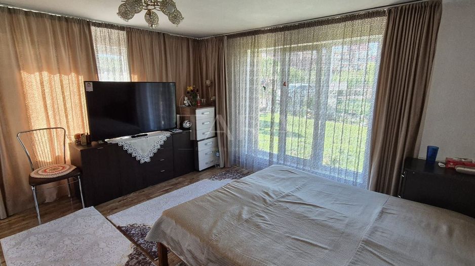 Vanzare casa Apahida, retrasa de la zgomotul si traficul cotidian. - Poză 9