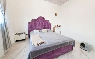 Casa cu 4 camere, parter, Targsoru Nou - Poză 14