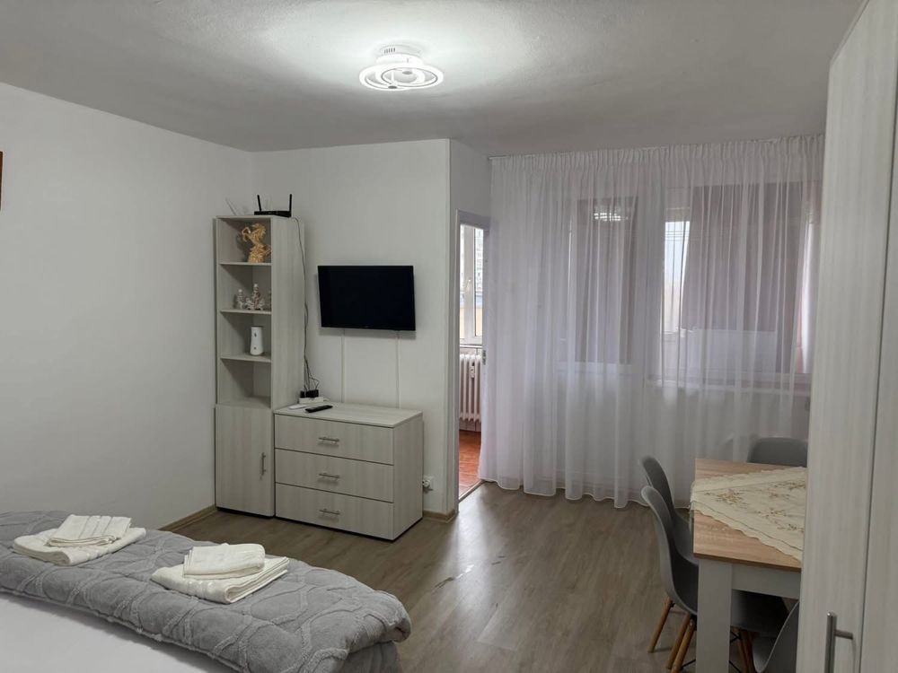 Garsonieră de vânzare – confort și funcționalitate - Poză 3