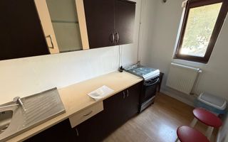 Apartament 2 camere de inchiriat, etaj 1 - zona Cetate - Poză 6