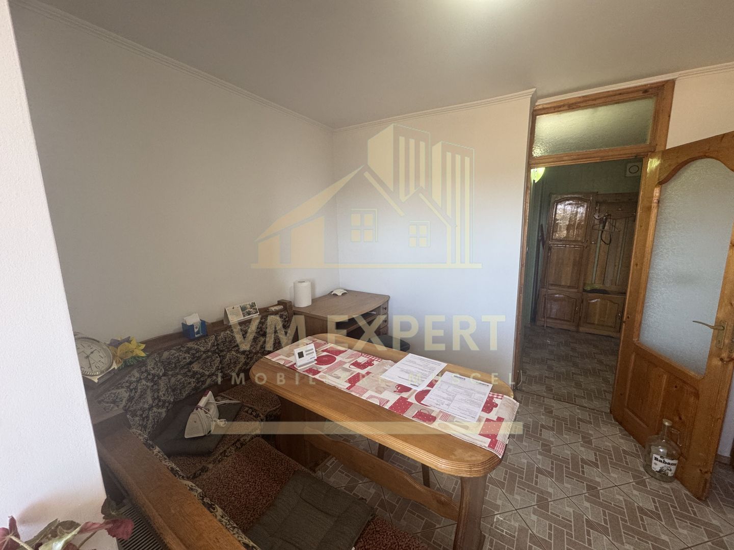 APARTAMENT 3 CAMERE ETAJ 4 GRUI CAMPULUNG - Poză 29