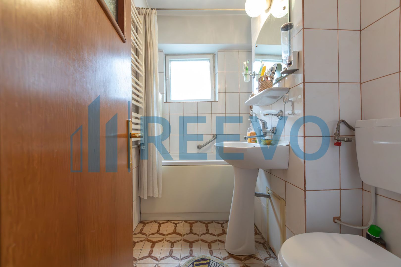 Apartament 4 camere, Ultracentral Bacau - Poză 17