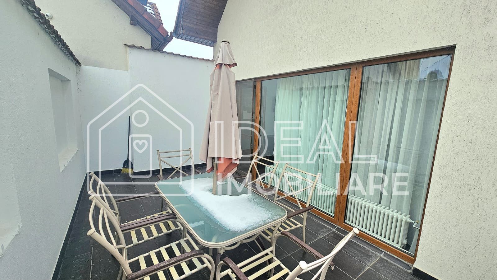 Casa Individuala cu 4 camere si garaj, zona Strand - Poză 12